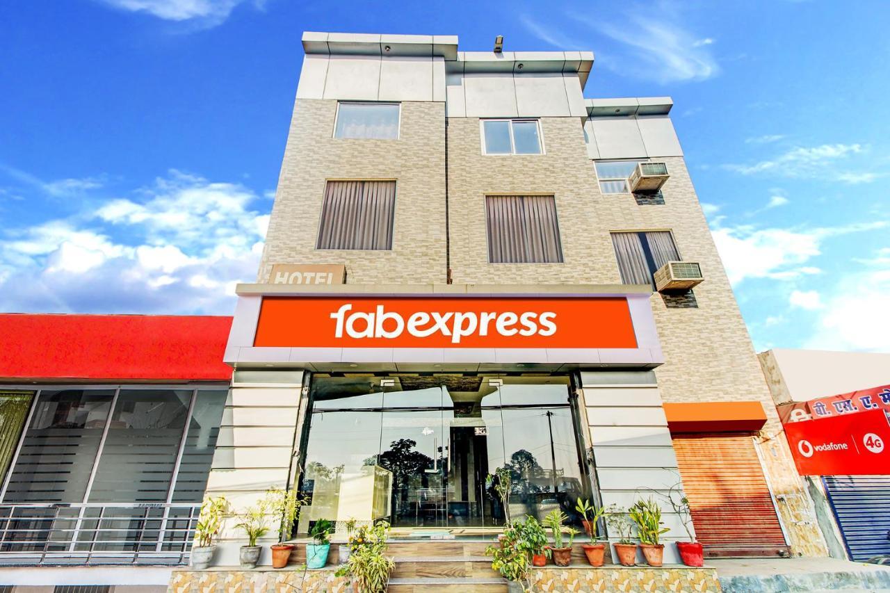 Hotel Fabexpress Grand Almada Bijnaur Esterno foto